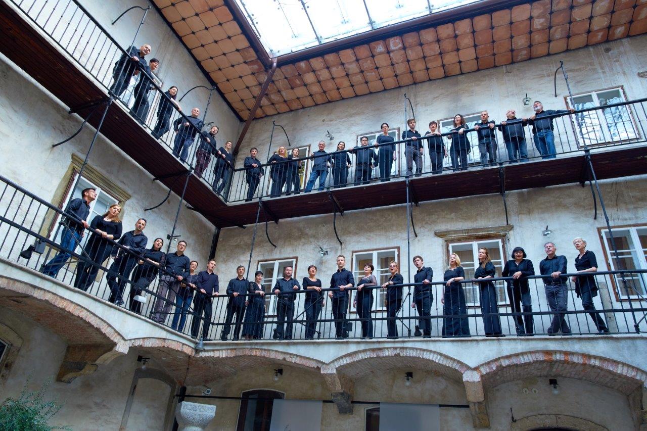 Zbor Slovenske filharmonije, foto Janez Kotar