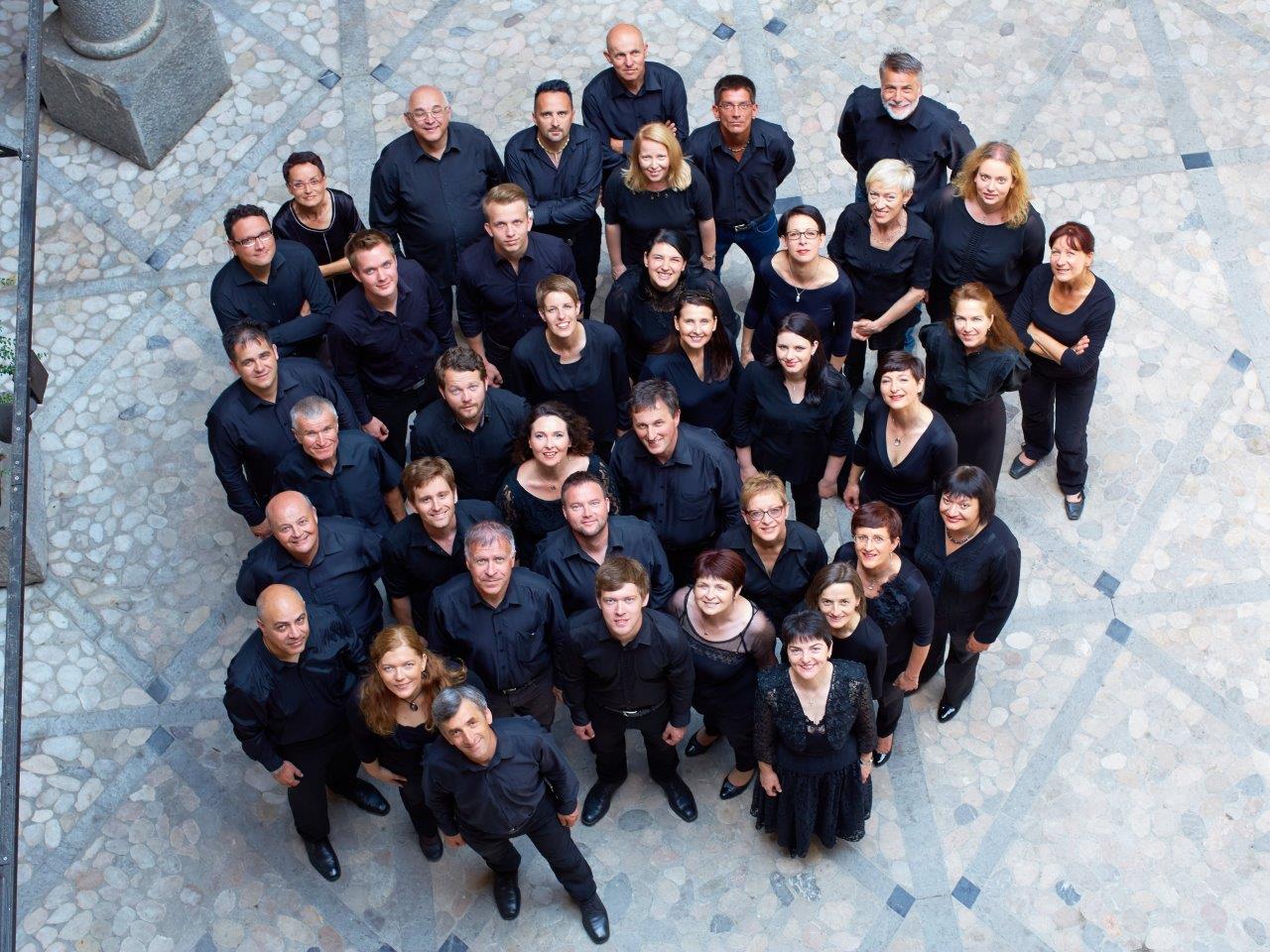 Zbor Slovenske filharmonije, foto Janez Kotar
