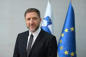 
				Finančni minister v Golobovi vladi dr. Klemen Boštjančič. (Foto: Vlada RS)			