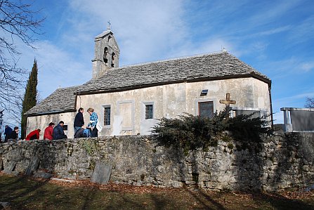 
				Podružnična cerkev sv. Tomaža v Stomažu.			