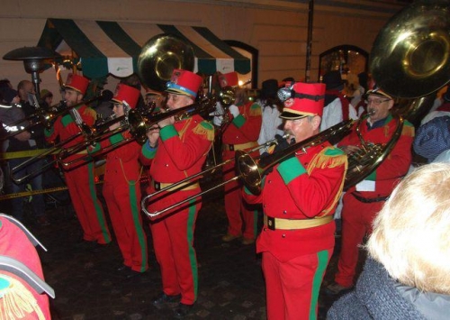 Sprevodi dedka Mraza v Ljubljani (26. do 30. december 2015)