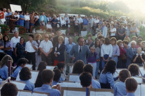 
				Orkester nastopa ob otvoritvi cerkve na Markovcu,1985			