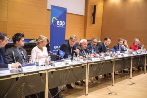 Jelševar_Lopez Istruiz_Daul_Politična skupščina EPP_31 05 2016_vir EPP