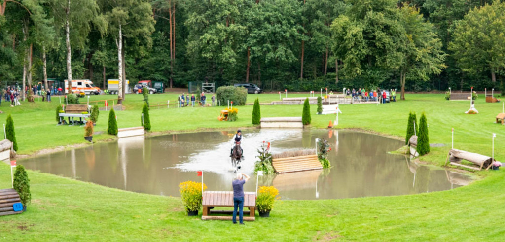 Eventing brez gledalcev 