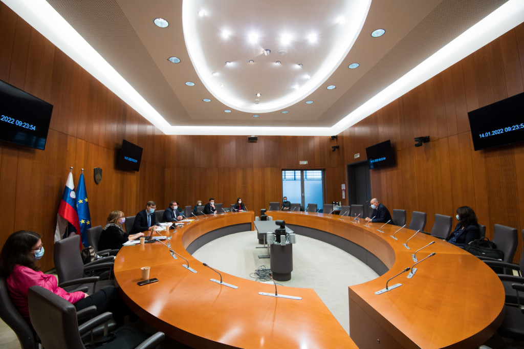 				Predsednik vlade Janez Janša na seji preiskovalne komisije o covid-19 | Avtor Kabinet predsednika vlade			