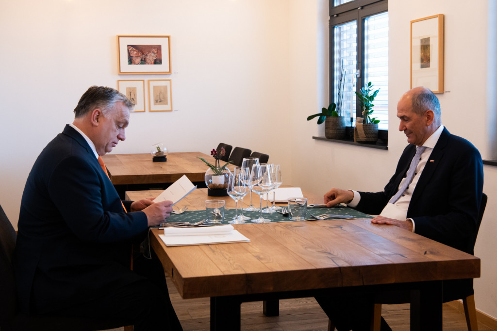 				Delovni sestanek Janša Orban, foto KPV			