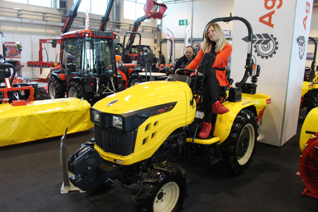 
				Novi traktor Avenger za 8.600 EUR  - Agromehanika			