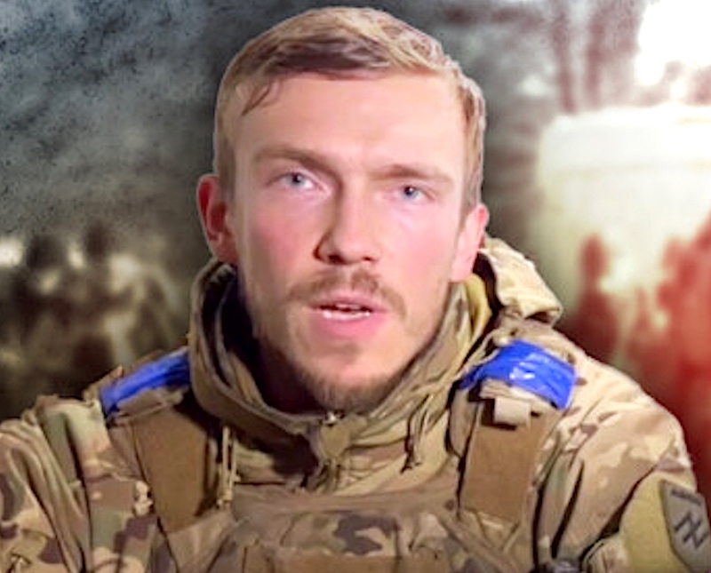 
				poveljnik bataljona Azov Denis Poropenko			