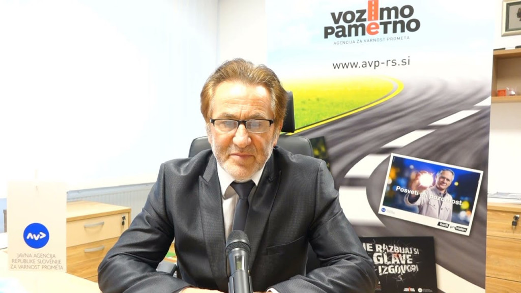 
				Jože Hirbar, direktor Agencije za varnost prometa. (Foto: Posnetek zaslona-Youtube)			